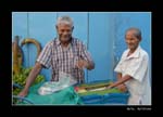 Male_fruit_sellers